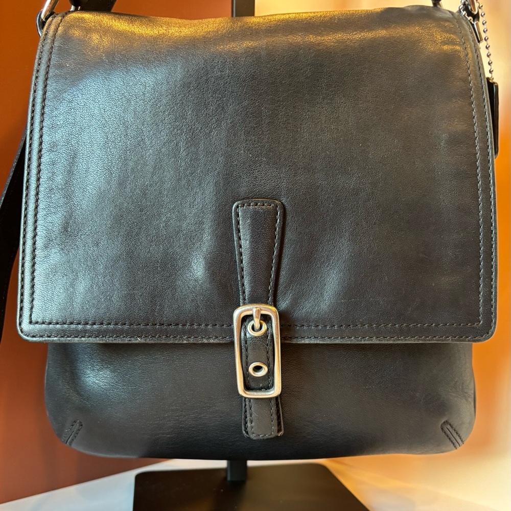 COACH Vintage Legacy 9592 Black Leather Crossbody Bag